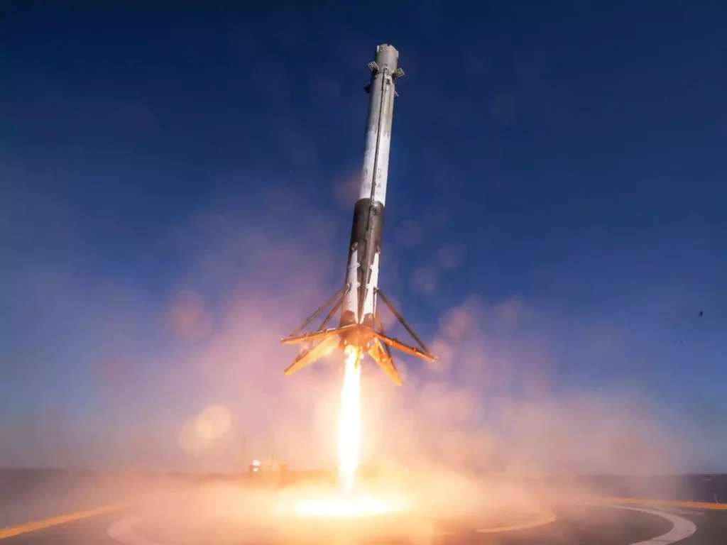 SpaceX Launches Falcon 9 for the 19th Time!